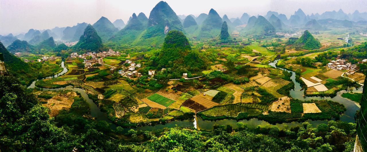 Yangshuo Moon Resort Hotel Guilin Dış mekan fotoğraf